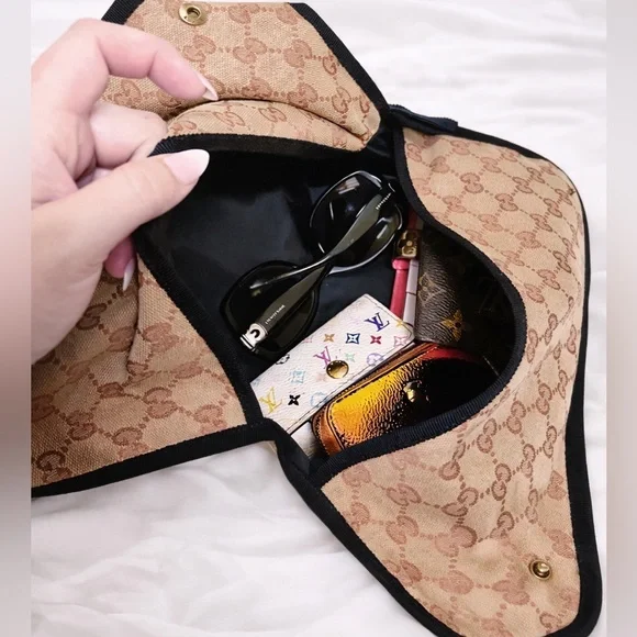 Authentic Gucci x MLB Limited Edition Supreme Monogram Canvas Clutch / Pouch. - Picture 10 of 11